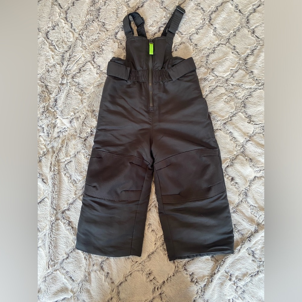 Cherokee size 2T Grey snow pant/bib.